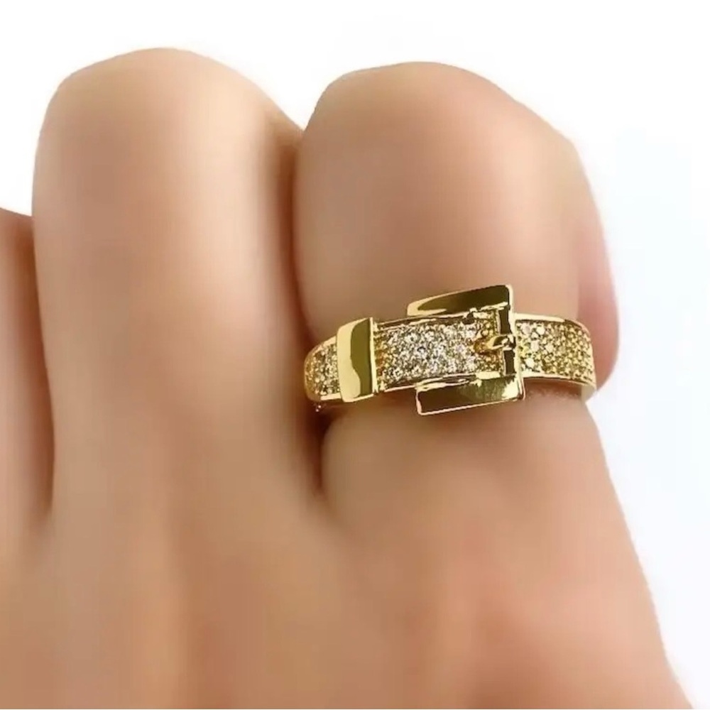 Inner Harmoni 18K Gold Plated Elegant Confidence Gold Buckle Ring